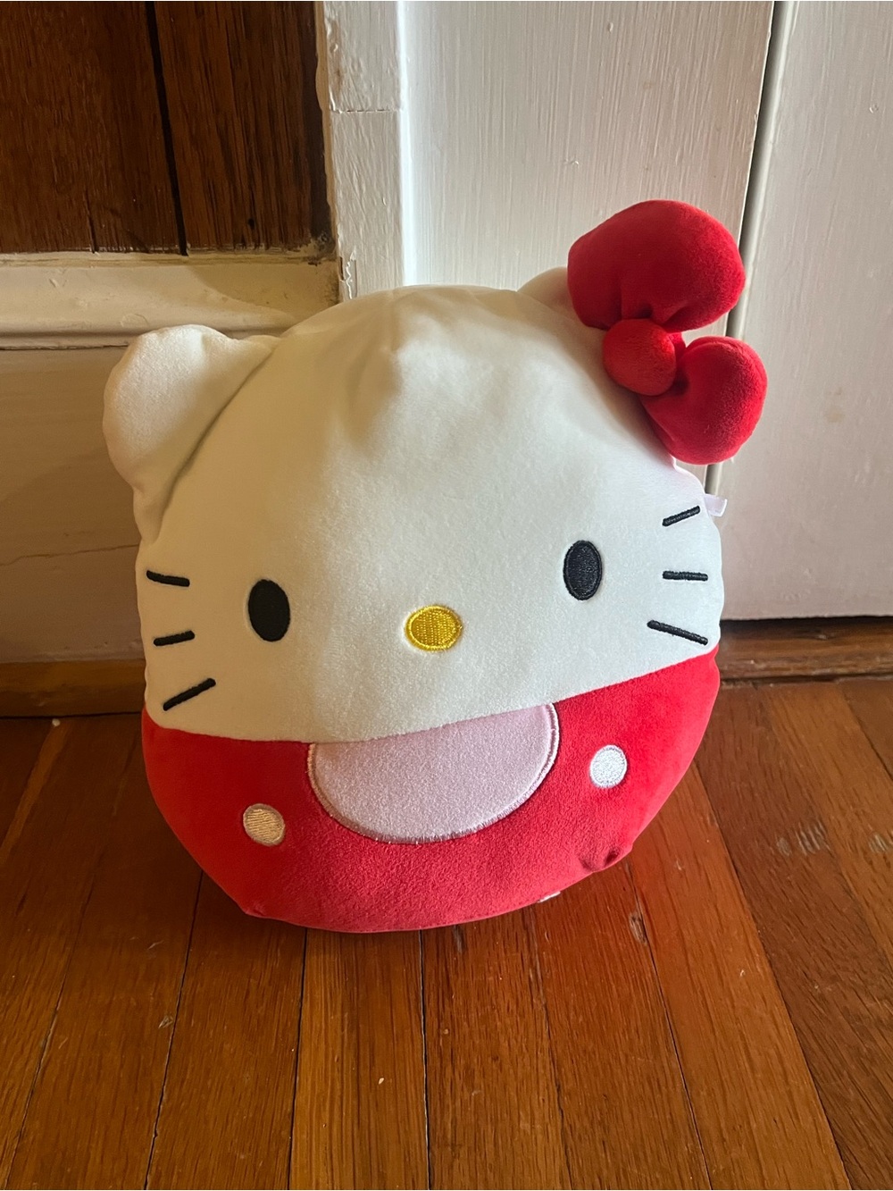 NWOT Hello Kitty Squishmallow 8”